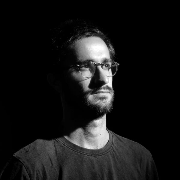 Porträtt Eugenio Lux. Foto. 