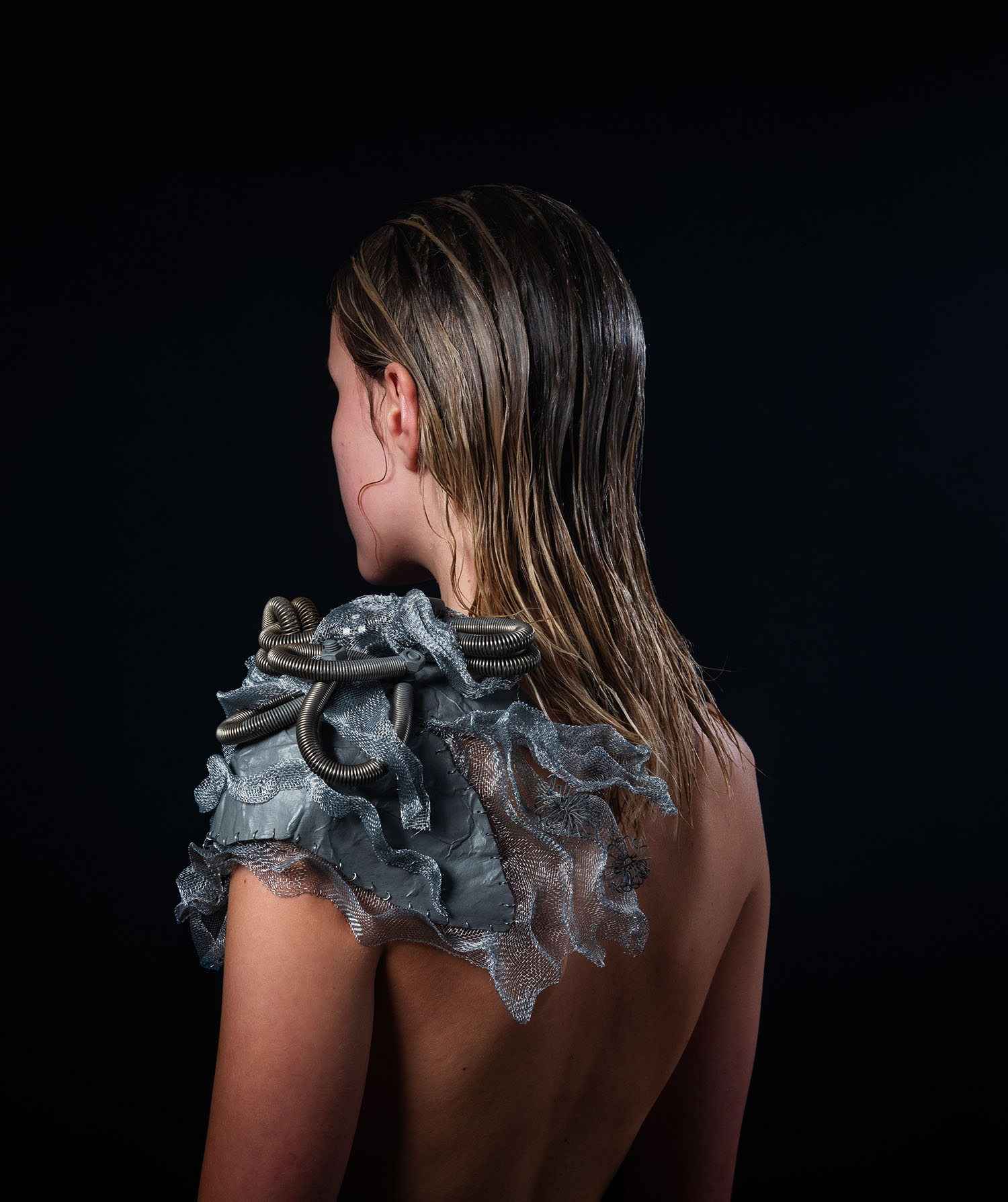 Decorated woman. Photo.